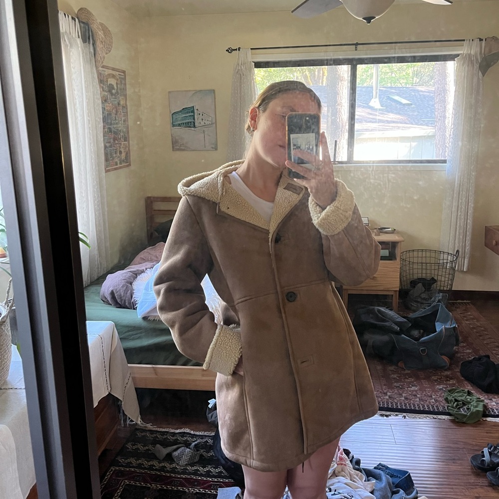 Brown Shearling Jacket - Picture 2 of 6
